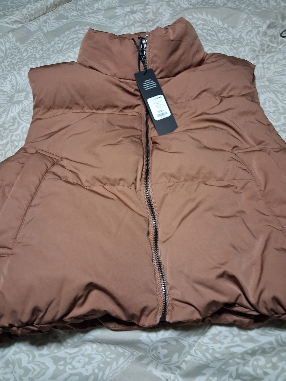 Womens Brown Puffer Jacket Vest - Lightweight Padded Outerwear Size L NWT